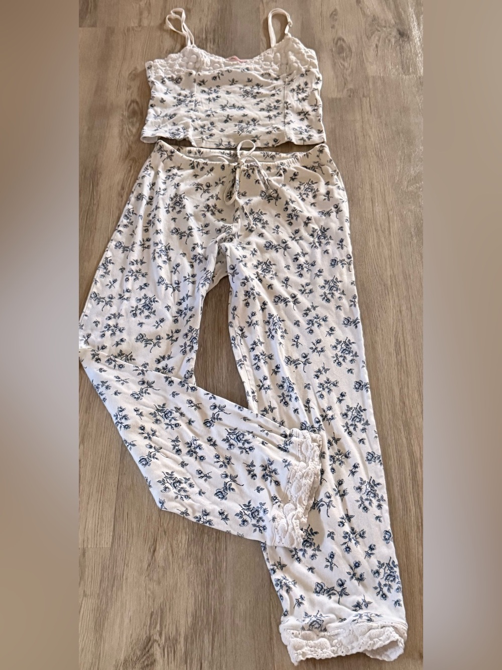 Victoria's Secret Y2K Floral Cami Pajama Set Small Crocheted Trim Drawstring